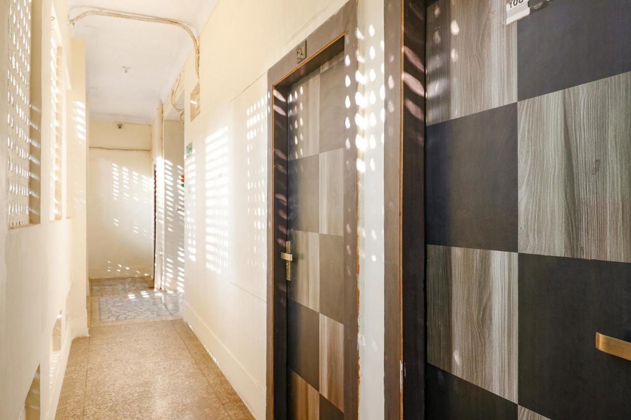 Hotel Ambika Dx Gwalior Exterior foto